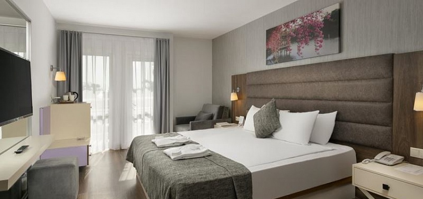 SEVEN SEAS HOTEL BLUE (EX. OTIUM HOTEL SEVEN SEAS) - Изображение 0