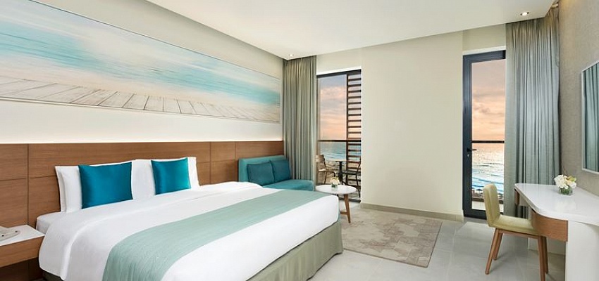WYNDHAM GARDEN AJMAN CORNICHE - Изображение 0