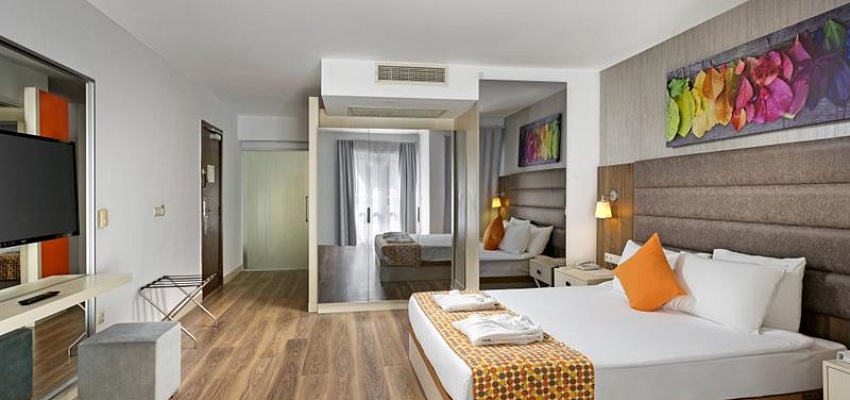SEVEN SEAS HOTEL BLUE (EX. OTIUM HOTEL SEVEN SEAS) - Изображение 0