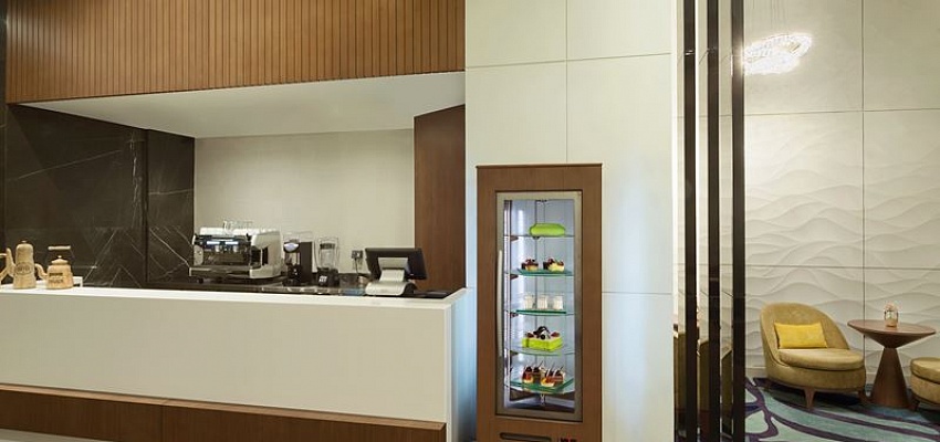 WYNDHAM GARDEN AJMAN CORNICHE - Изображение 0