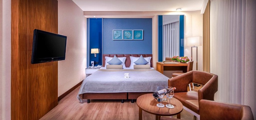 BAIA LARA HOTEL - Изображение 0