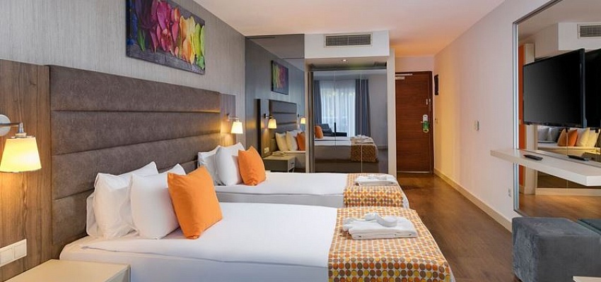 SEVEN SEAS HOTEL BLUE (EX. OTIUM HOTEL SEVEN SEAS) - Изображение 0