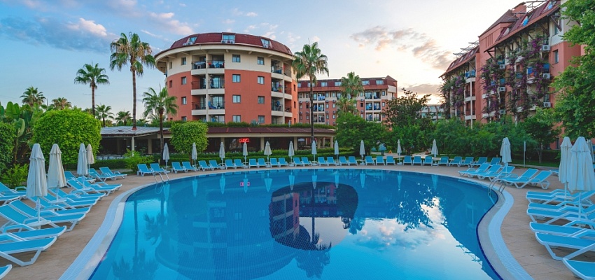 PALMERAS BEACH HOTEL 5* - Изображение 0