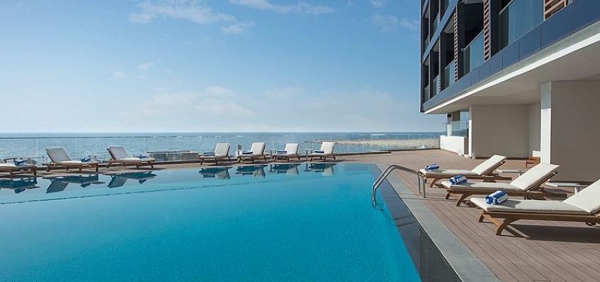 WYNDHAM GARDEN AJMAN CORNICHE - Изображение 0