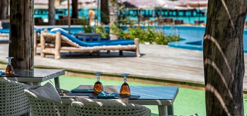 YOU & ME BY COCOON MALDIVES - Изображение 0