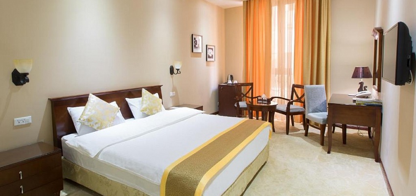 Diamond Hotel Yerevan - Изображение 0