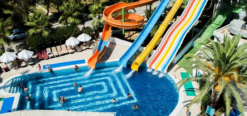 CRYSTAL GREEN BAY RESORT & SPA - Изображение 0