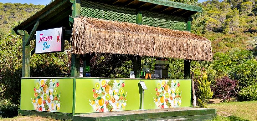 CRYSTAL GREEN BAY RESORT & SPA - Изображение 0
