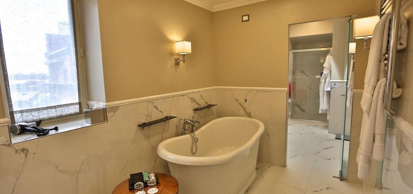Grand Hotel Yerevan - Изображение 0