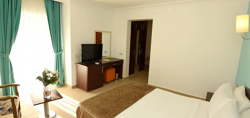 YELKEN MANDALINCI SPA & WELLNESS HOTEL - Изображение 0