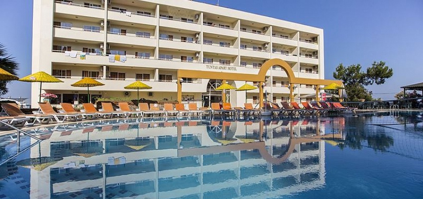 TUNTAS FAMILY SUITES KUSADASI - Изображение 0