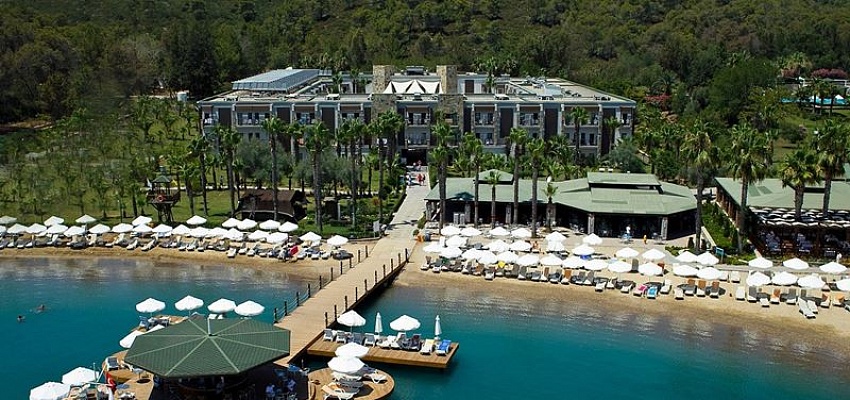 CRYSTAL GREEN BAY RESORT & SPA - Изображение 0