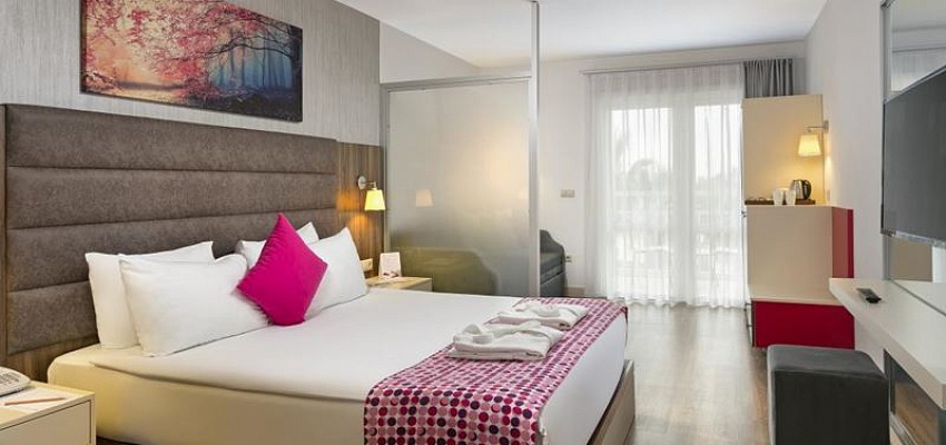 SEVEN SEAS HOTEL BLUE (EX. OTIUM HOTEL SEVEN SEAS) - Изображение 0